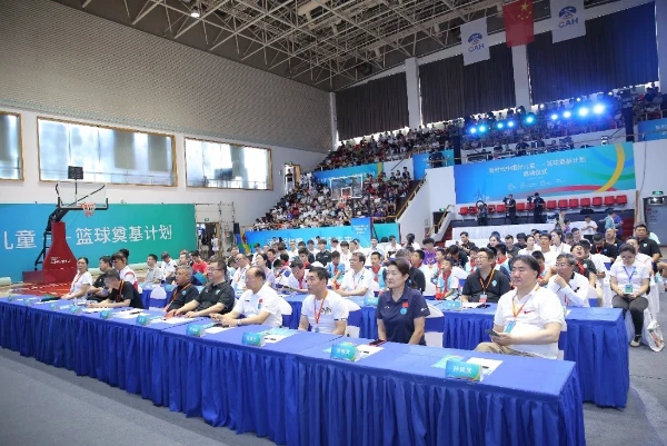如何通过团队协作策略提升整体篮球水平_2